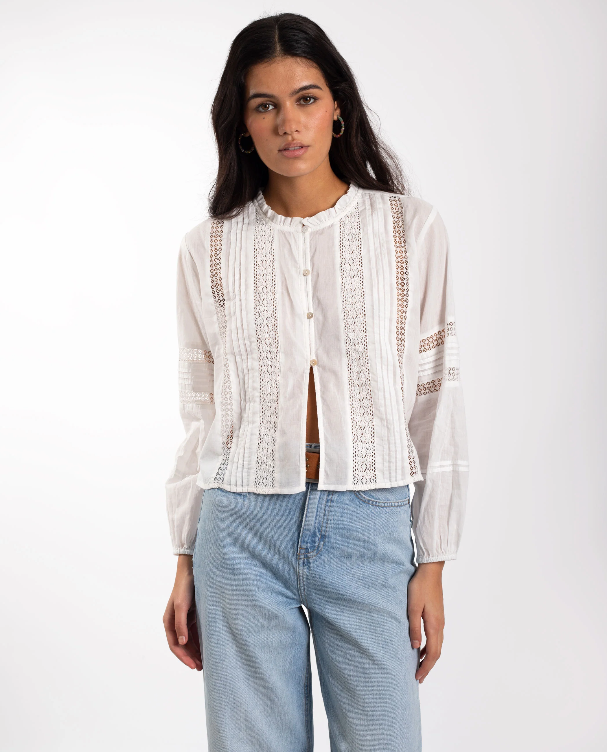 BLUSA CHASING MOMENTS · BLANCO - Image 10