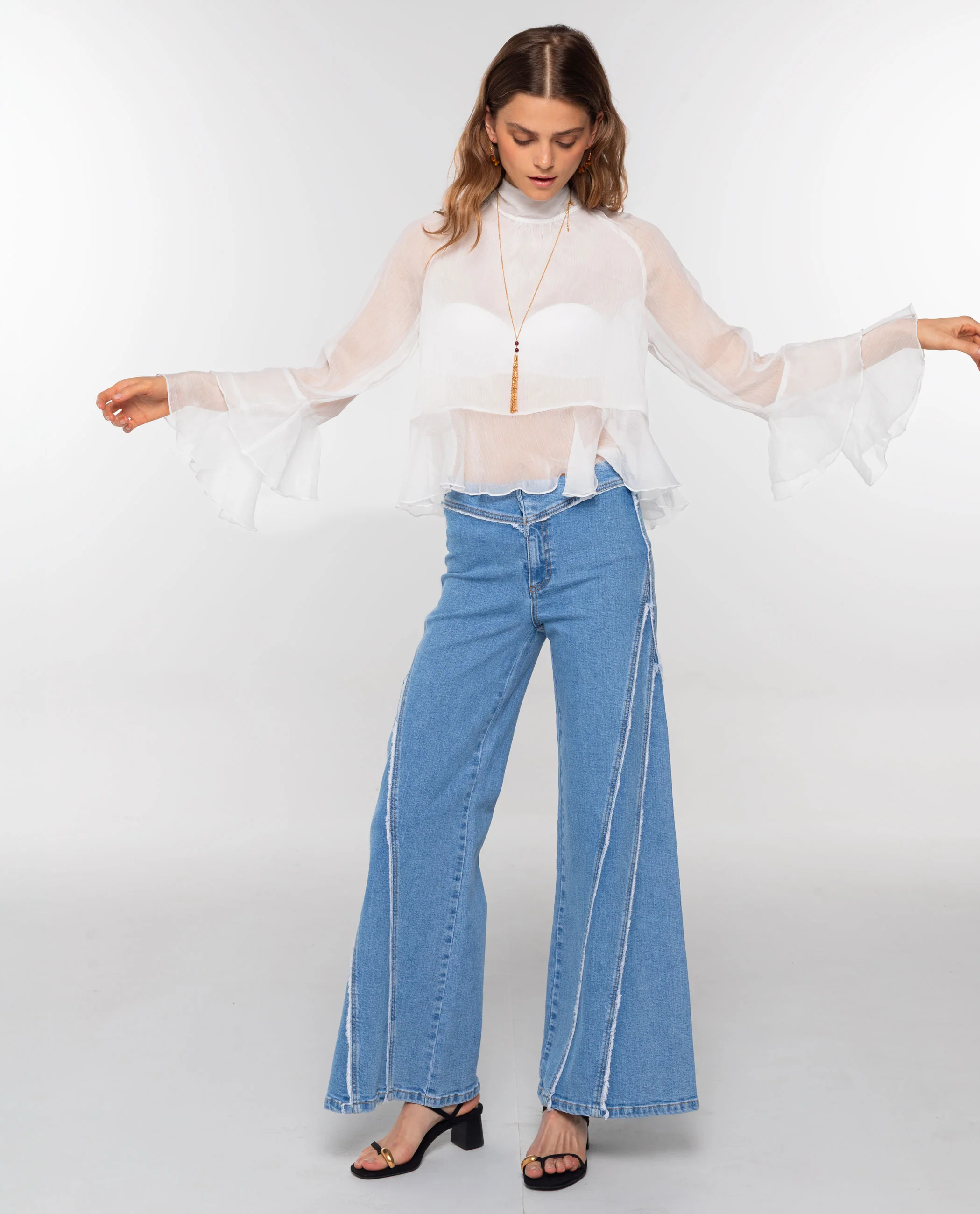 BLUSA ROMANCE CLUB · BLANCO - Image 7