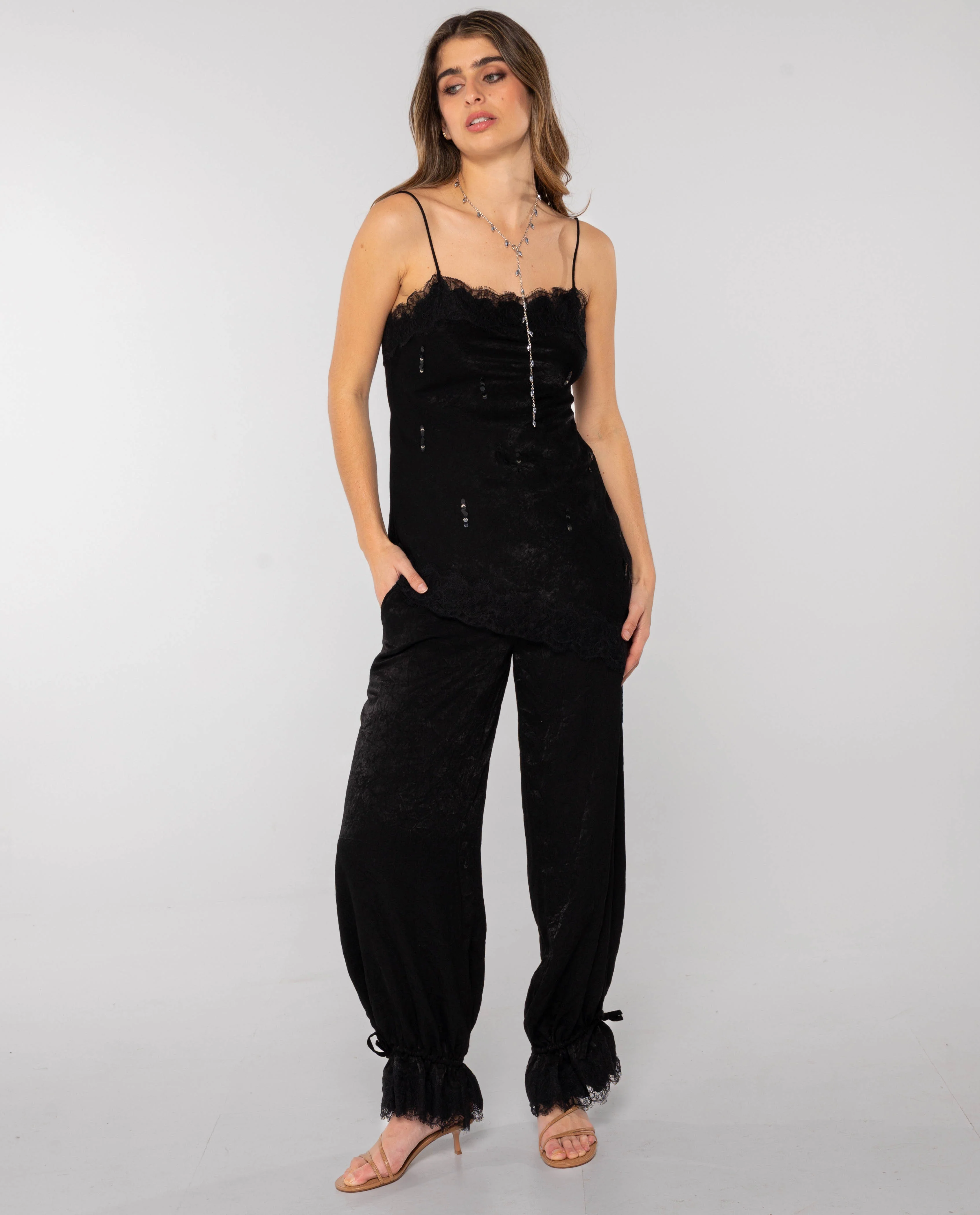 TOP LOOSELY YOURS · NEGRO - Image 7