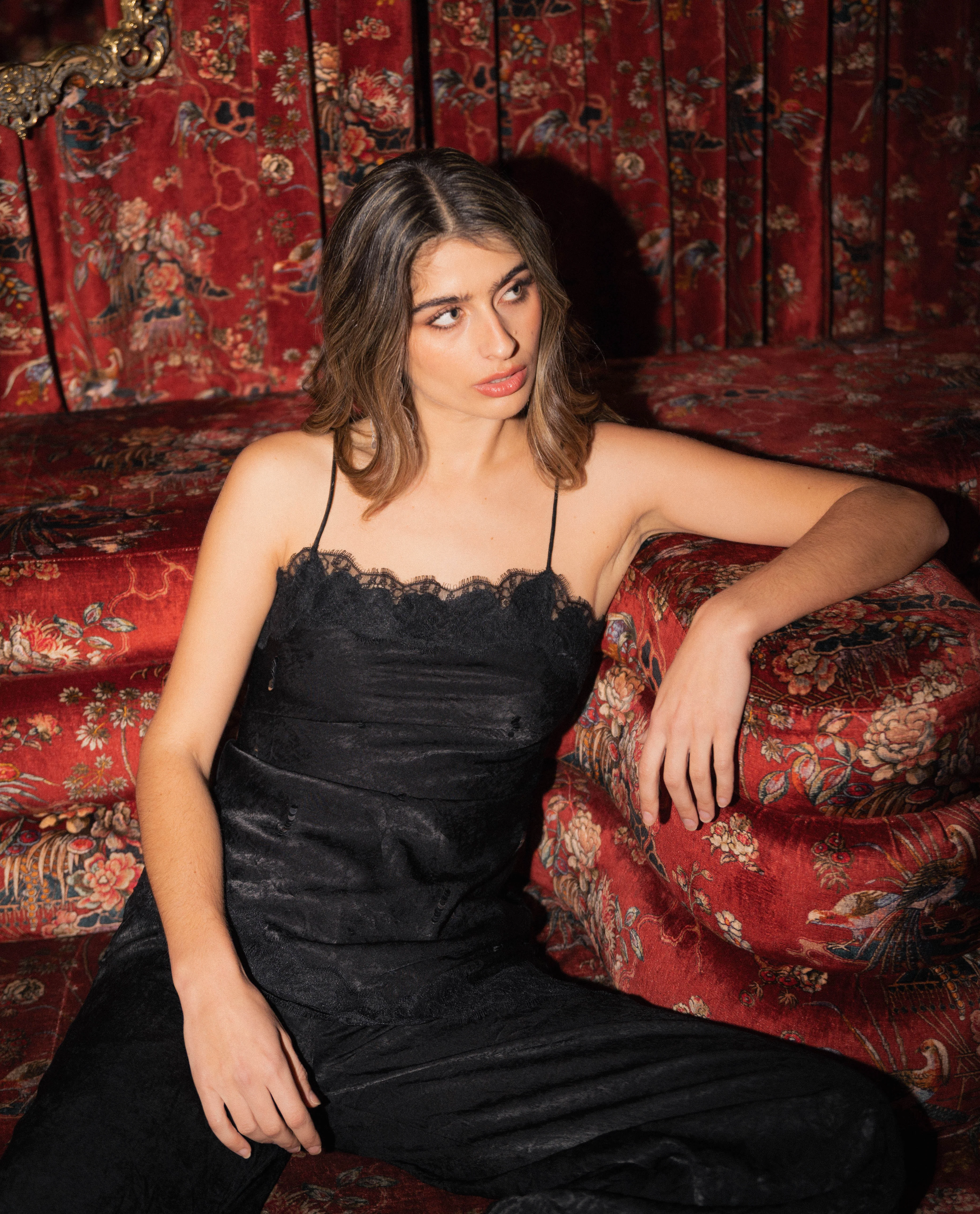 TOP LOOSELY YOURS · NEGRO - Image 8