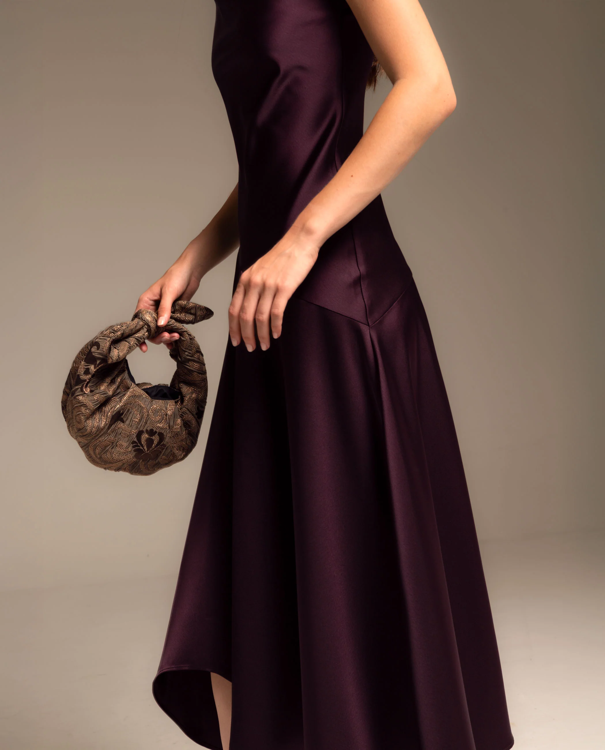 VESTIDO LEONOR · CIRUELA - Image 3