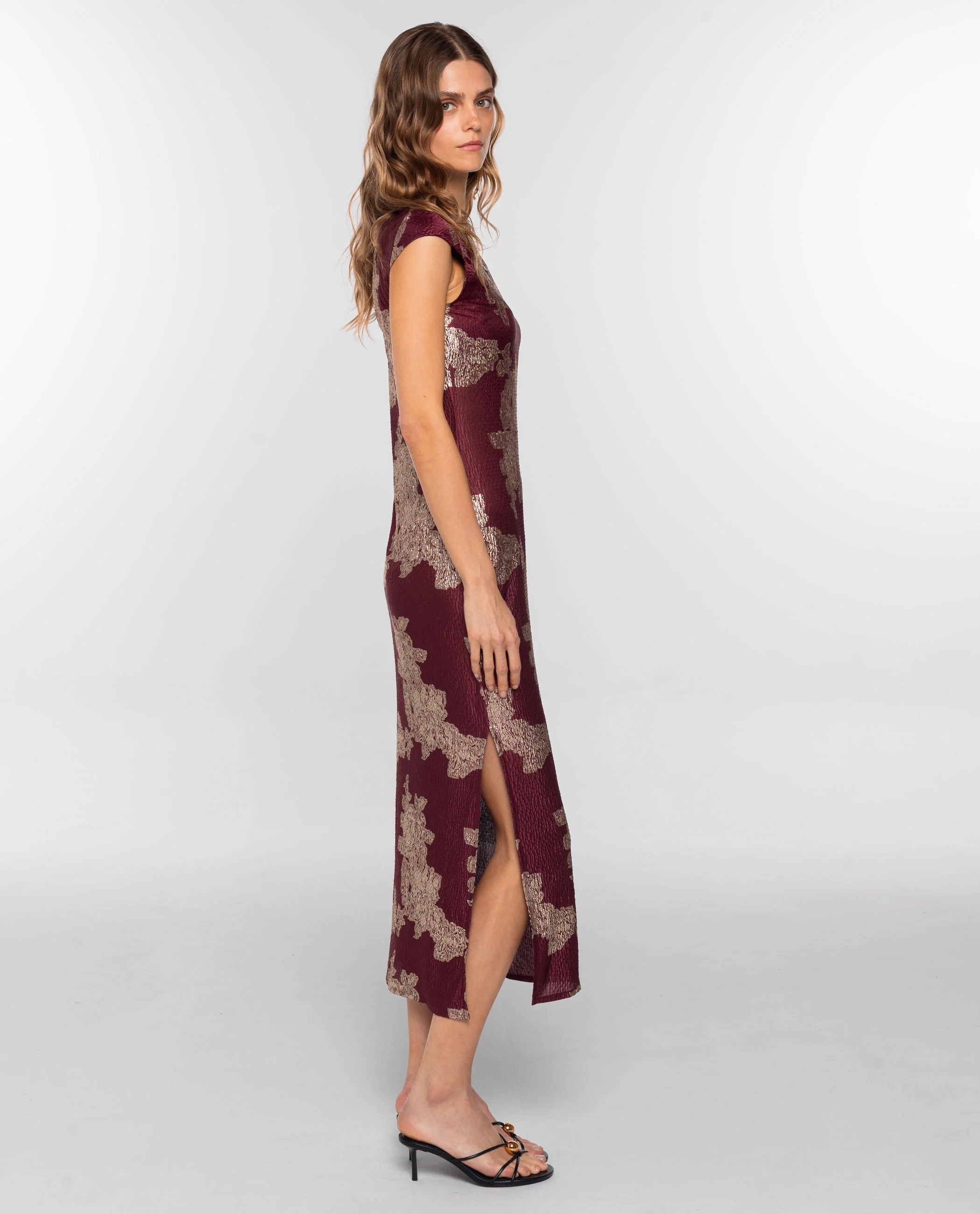VESTIDO RUBY BLOOM · BURDEOS - Image 11